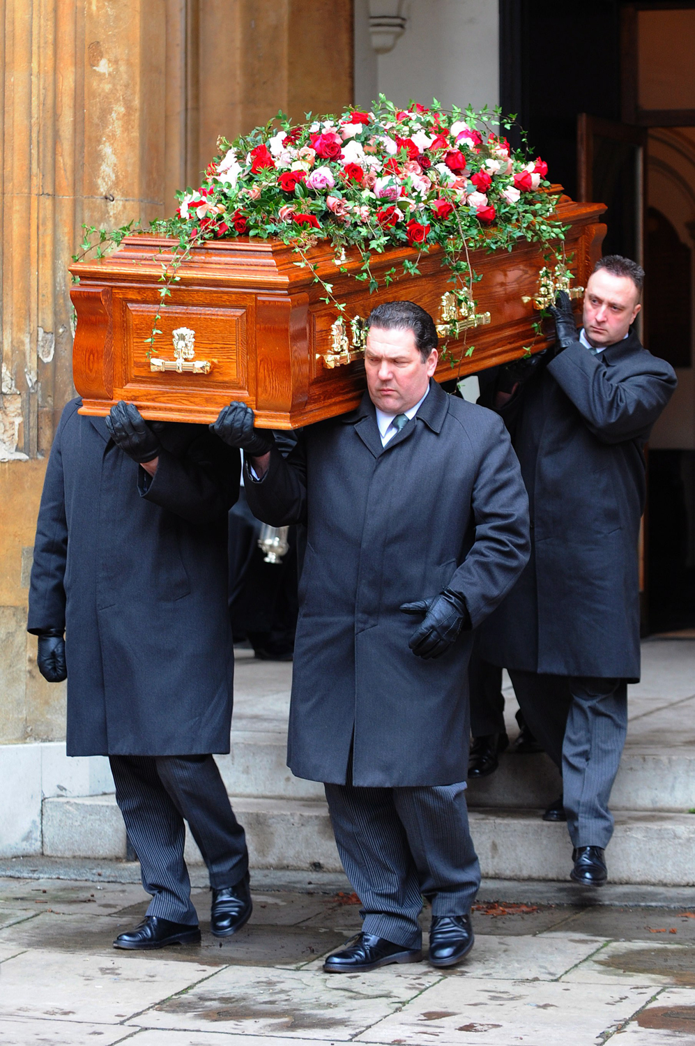 alexander mcqueen funeral