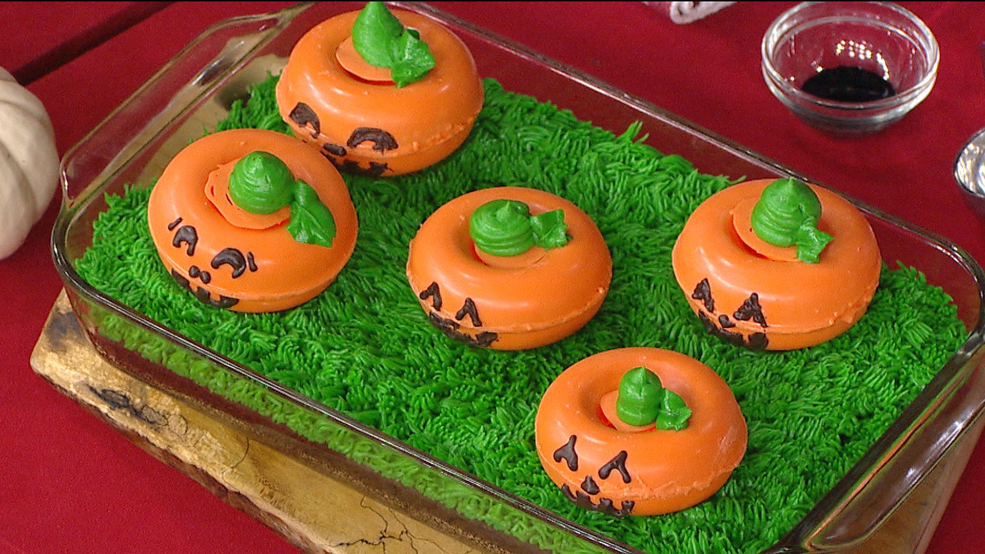 Halloween treat: These zombie brain cupcakes are to die for