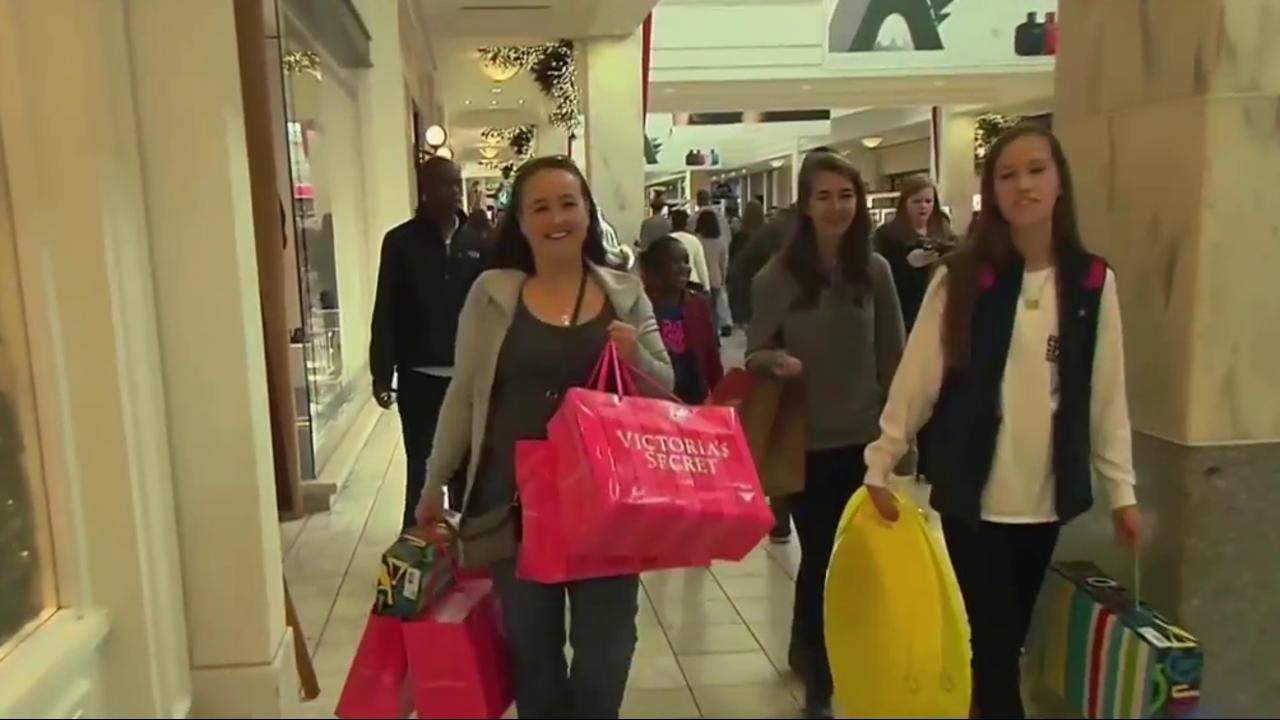 Estimated $1 Trillion Spent During Record Breaking Holiday Season