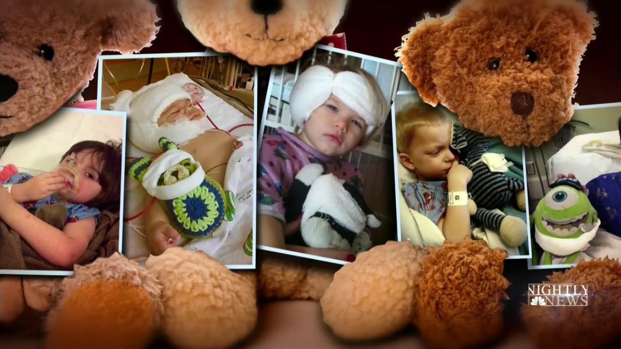 Inspiring America: Stuffed Toy Doctor Puts Children at Ease Before Surgery