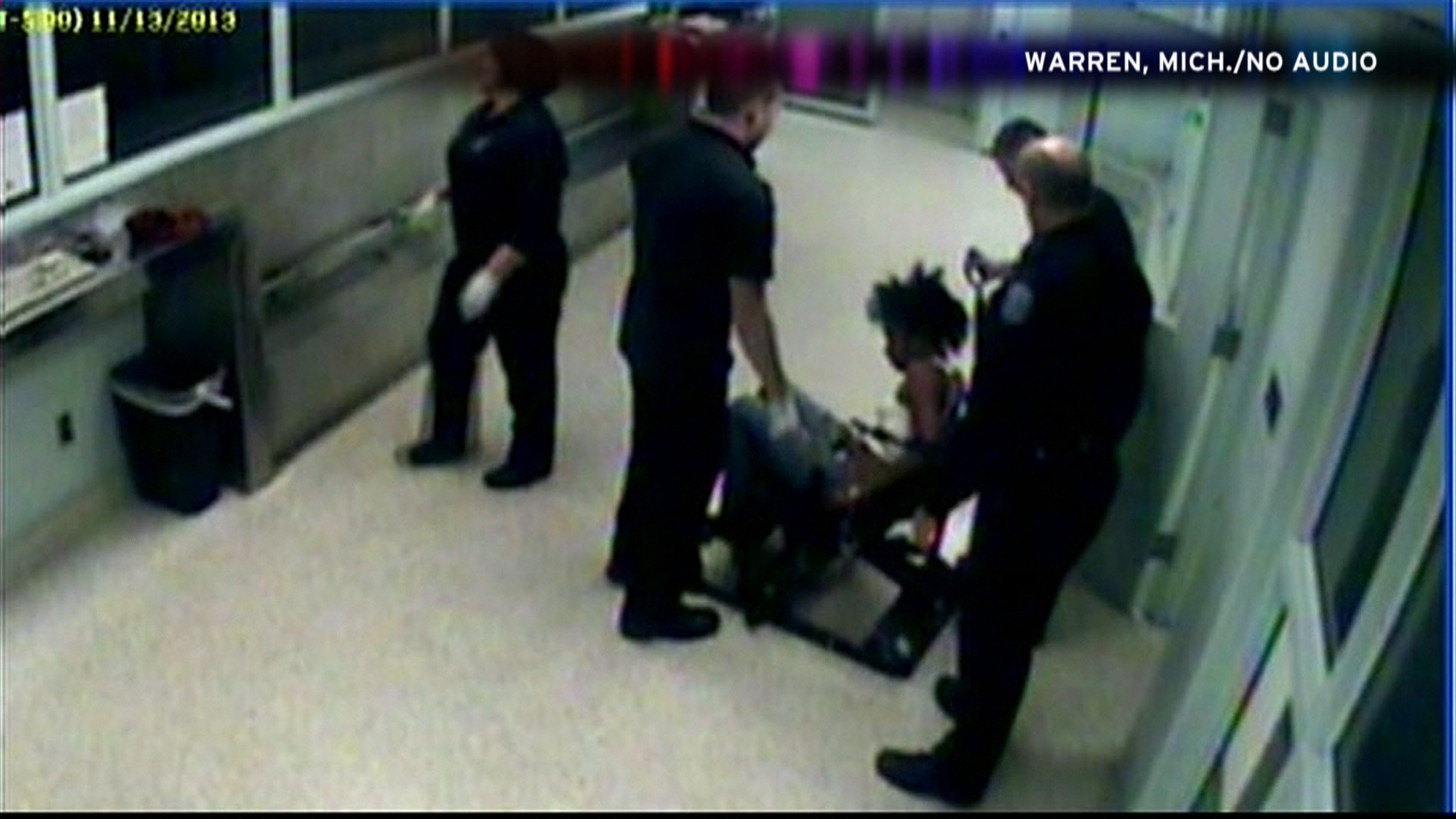 Video showing cop forcibly cutting woman's hair weave makes waves