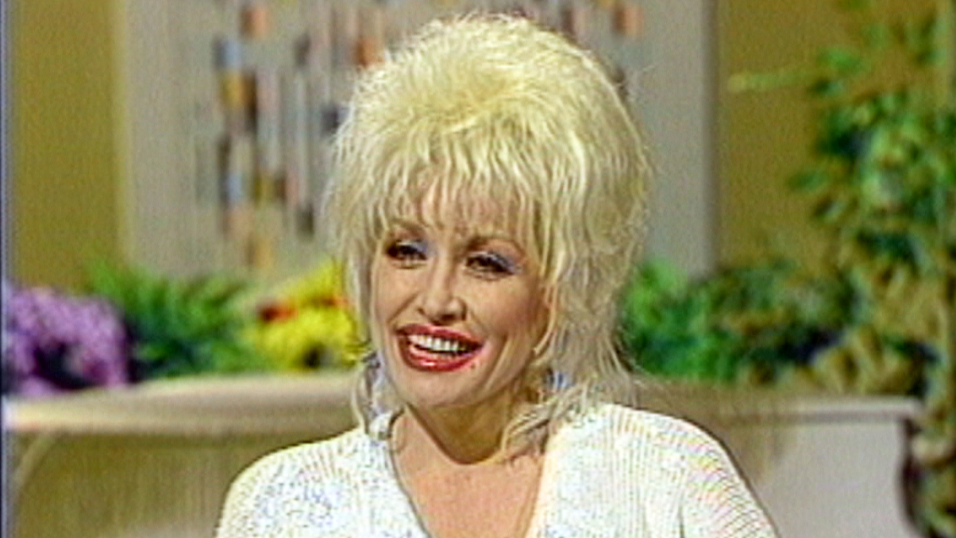 Flashback: See Dolly Parton's awesome attitude toward aging - TODAY.com