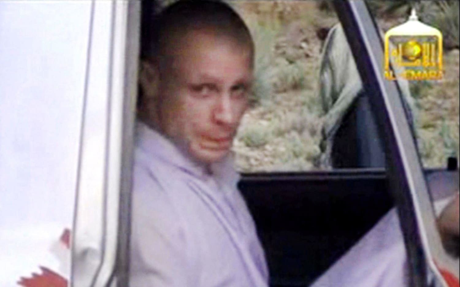 Sgt. BOWE BERGDAHL Has Not Been Reunited With His Parents - NBC News.
