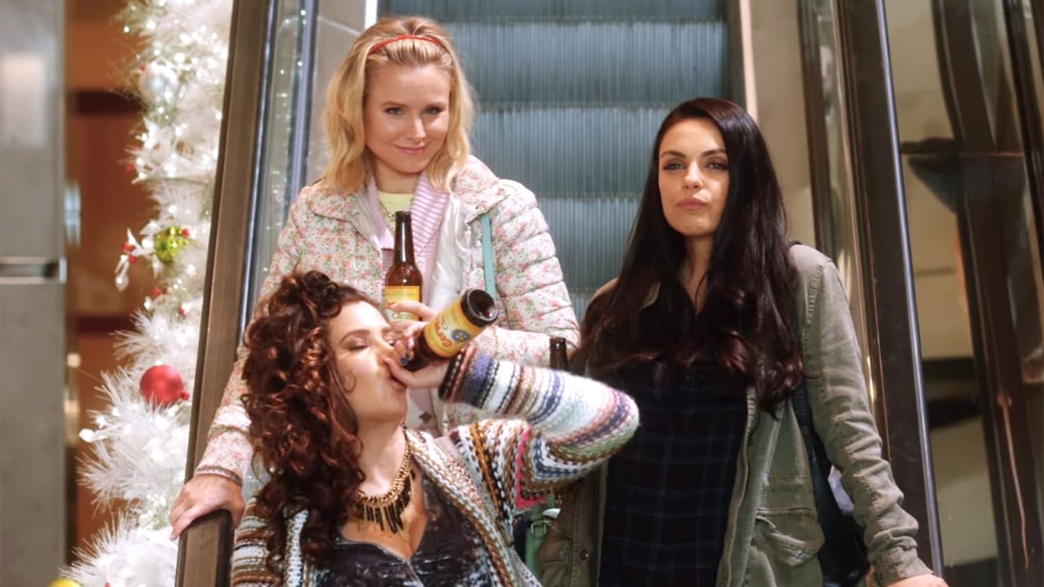 'Bad Moms' takes on the holidays! See sequel's filthy and furiously funny trailer