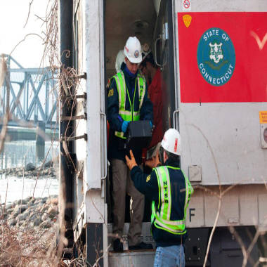 Black box data recorder recovered, eyed after deadly Metro-North ...