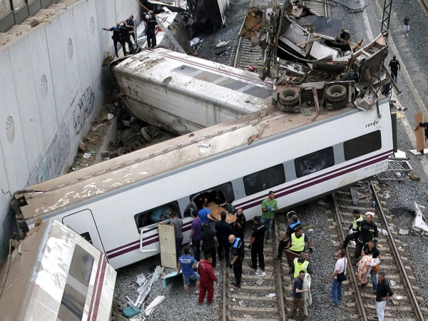 Spain train crash driver under investigation as death toll hits 80 ...