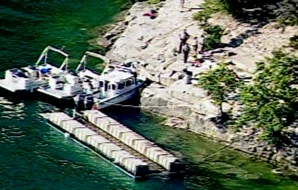 Barge sinks over nude sighting in Texas - US news - Weird 