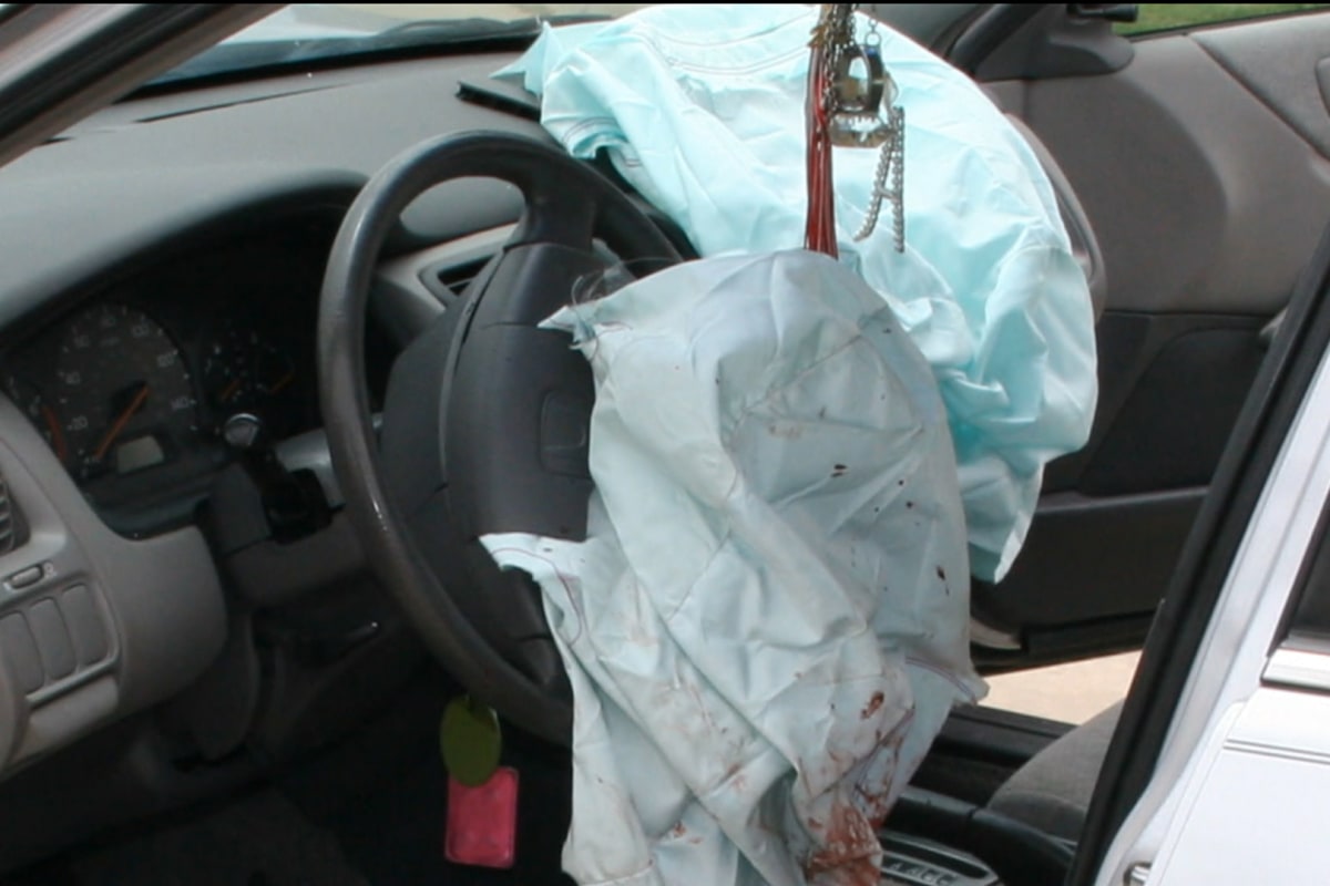 U.S. Expands Recall Warning for Cars With Defective Air Bags - NBC News1200 x 800