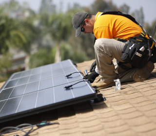 White House to Spread Solar Power to Renters, Poor Communties