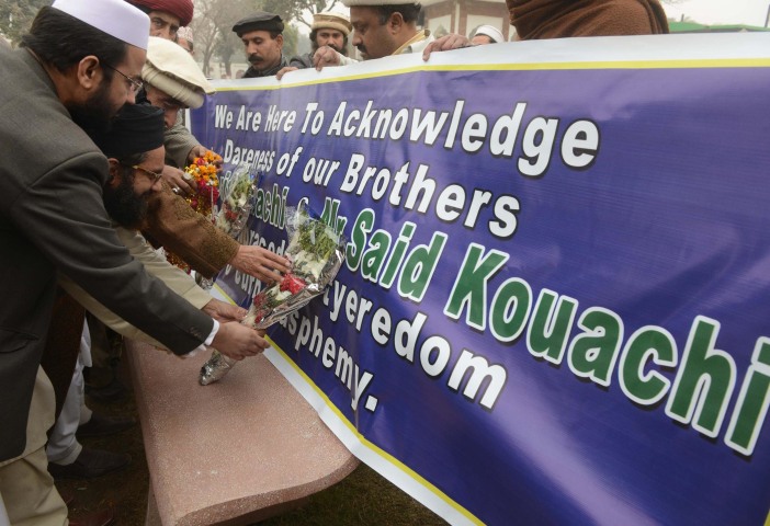 Пакистанские исламисты почтили память погибших братьев Куаши