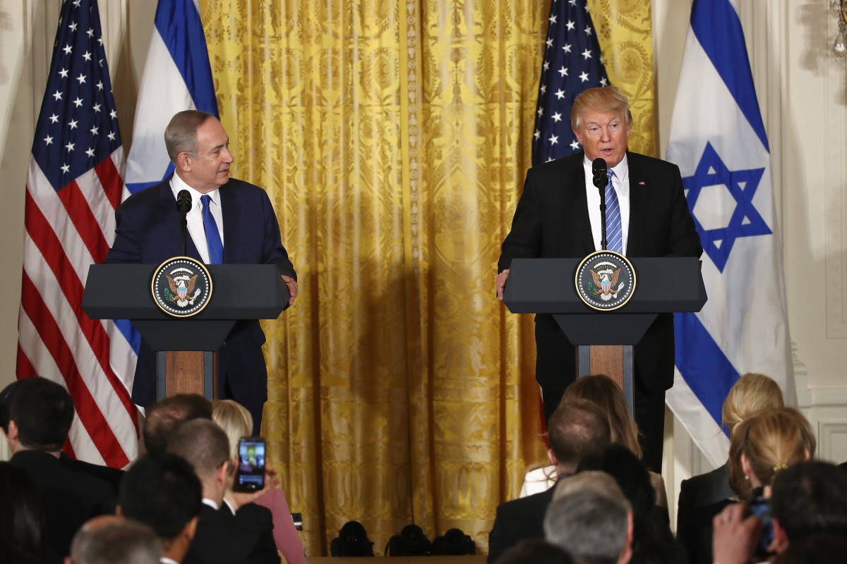 Trump to Netanyahu: 'Hold Back on Settlements'