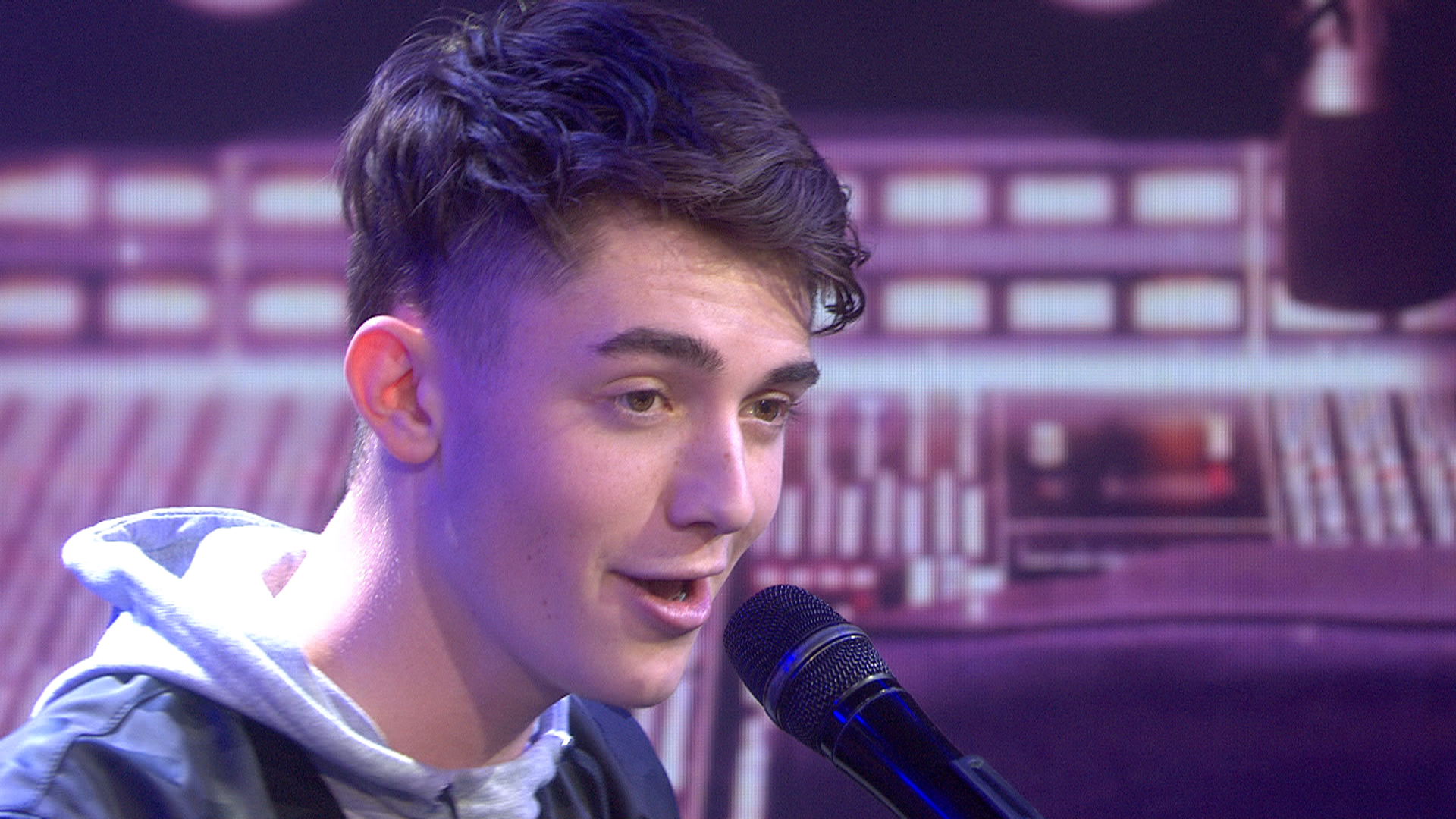 Greyson Chance performs ‘Hit and Run’ on TODAY - TODAY.com