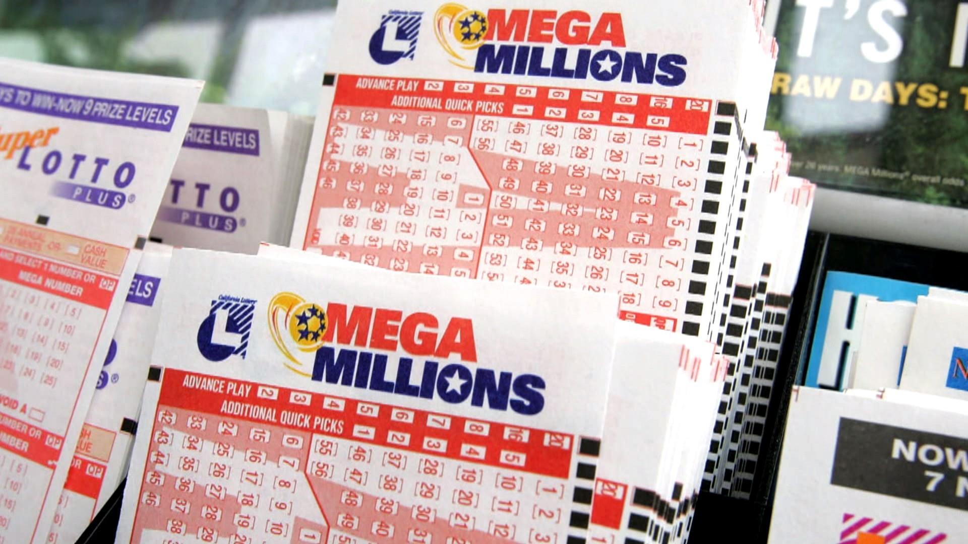 Mega Millions jackpot grows to $306 million; Powerball jackpot is $337 million
