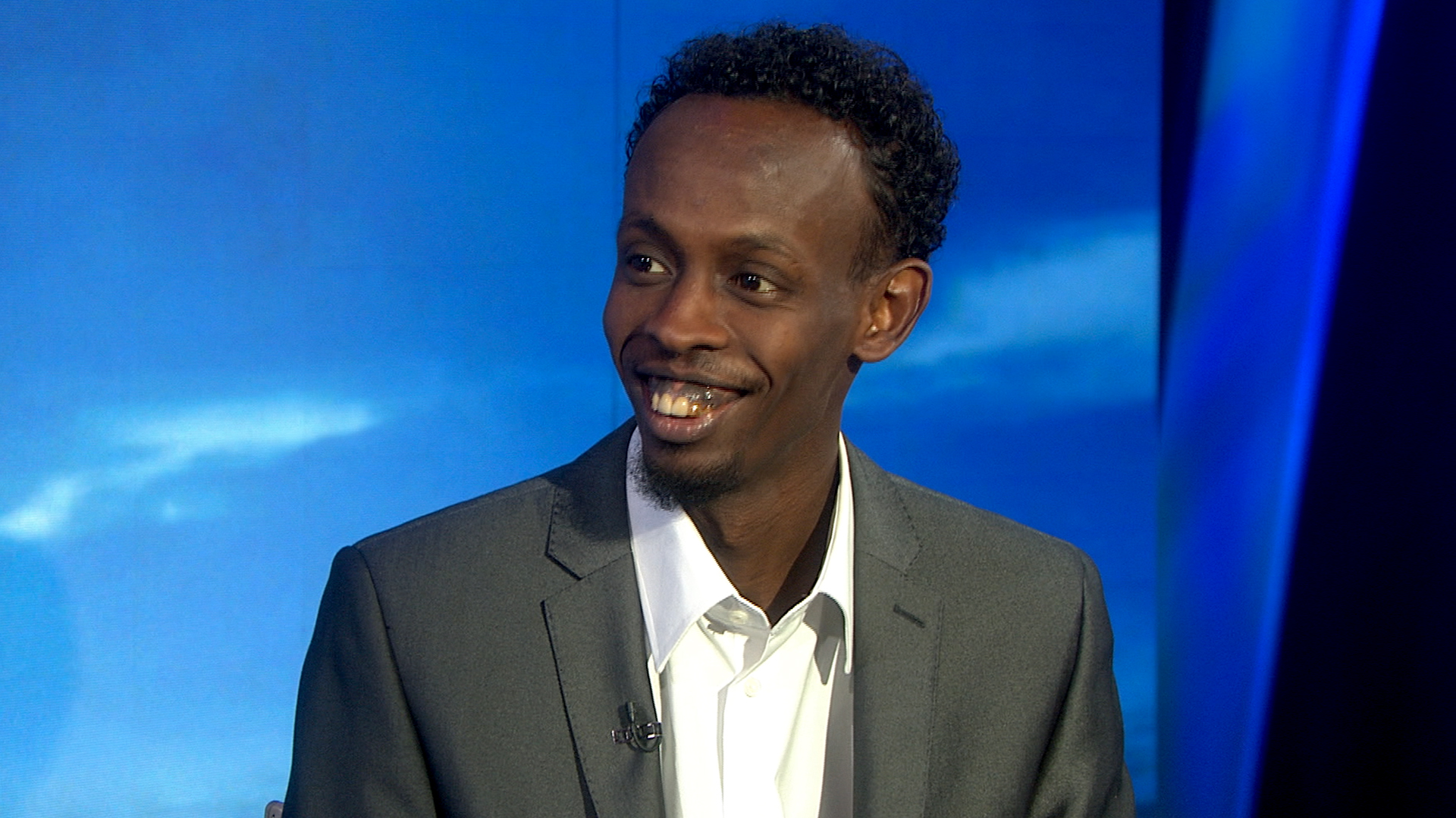 Rookie actor, limo driver Barkhad Abdi upstages Tom Hanks in