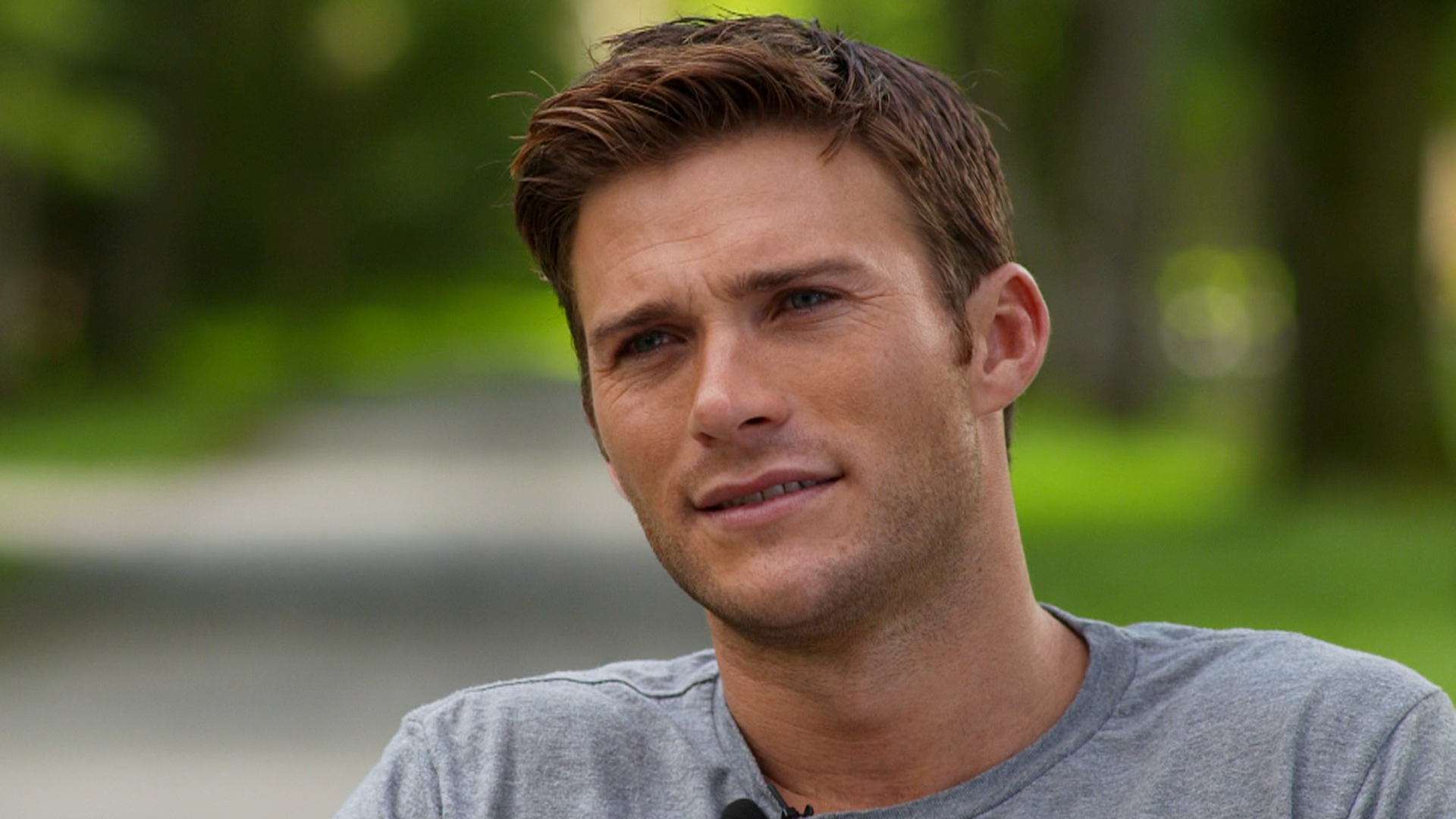 Scott Eastwood: I cried while watching ‘The Notebook’ - TODAY.com