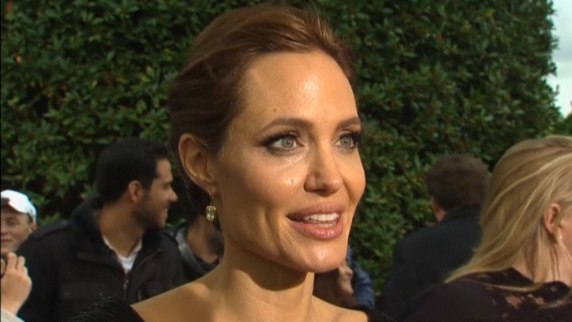Angelina Jolie: Schoolgirl Kidnapping Shows Need for Change