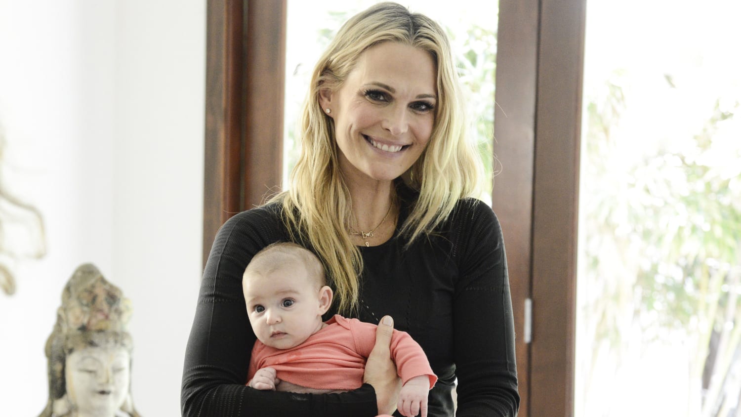 Molly Sims Advice To Other Moms Get Out Of Your Yoga Pants