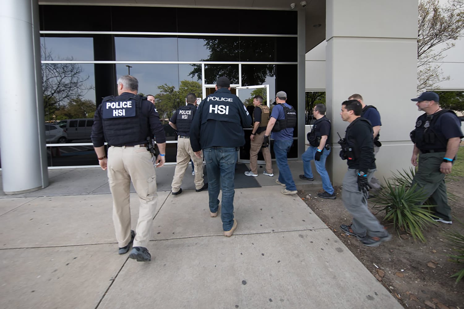 ICE arrests more than 280 at Texas business, biggest workplace immigration  raid in a decade