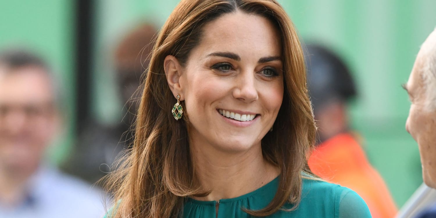 Kate Middleton S Hair Appears To Have Blond Highlights At Museum Event