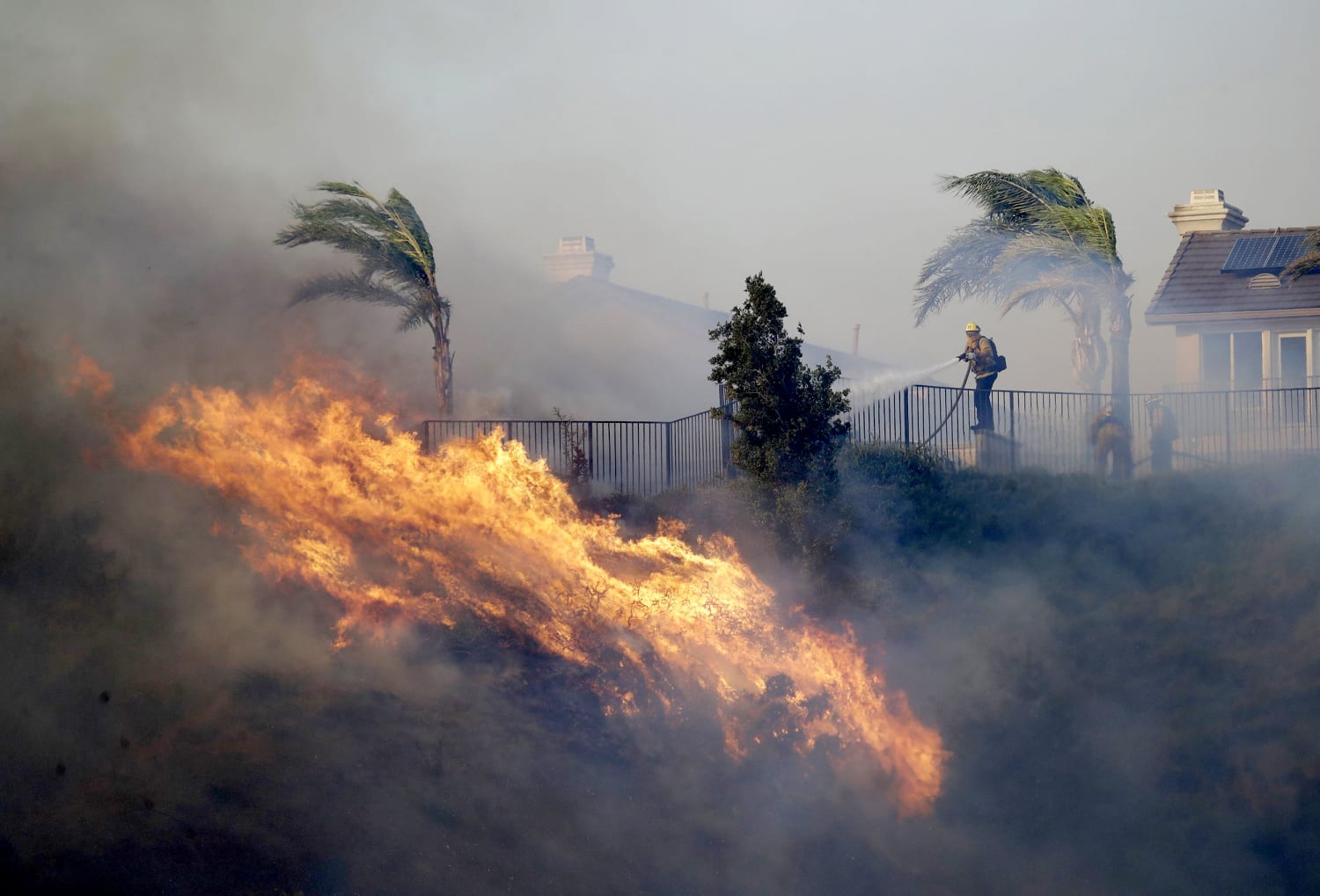 three dead following southern california wildfires