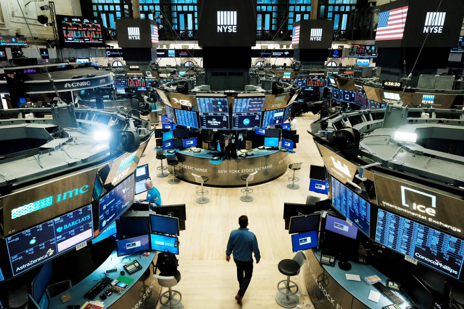 Silence On Wall Street New York Stock Exchange Prepares For All