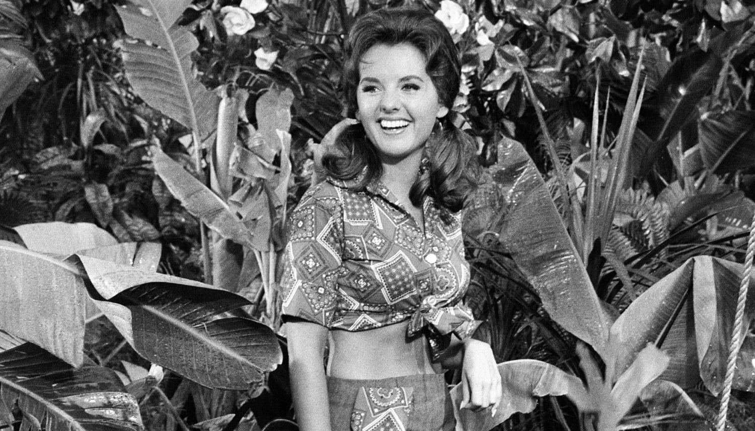 Dawn Wells, who played Mary Ann on 'Gilligan's Island,' dies of Covid-19 at  82