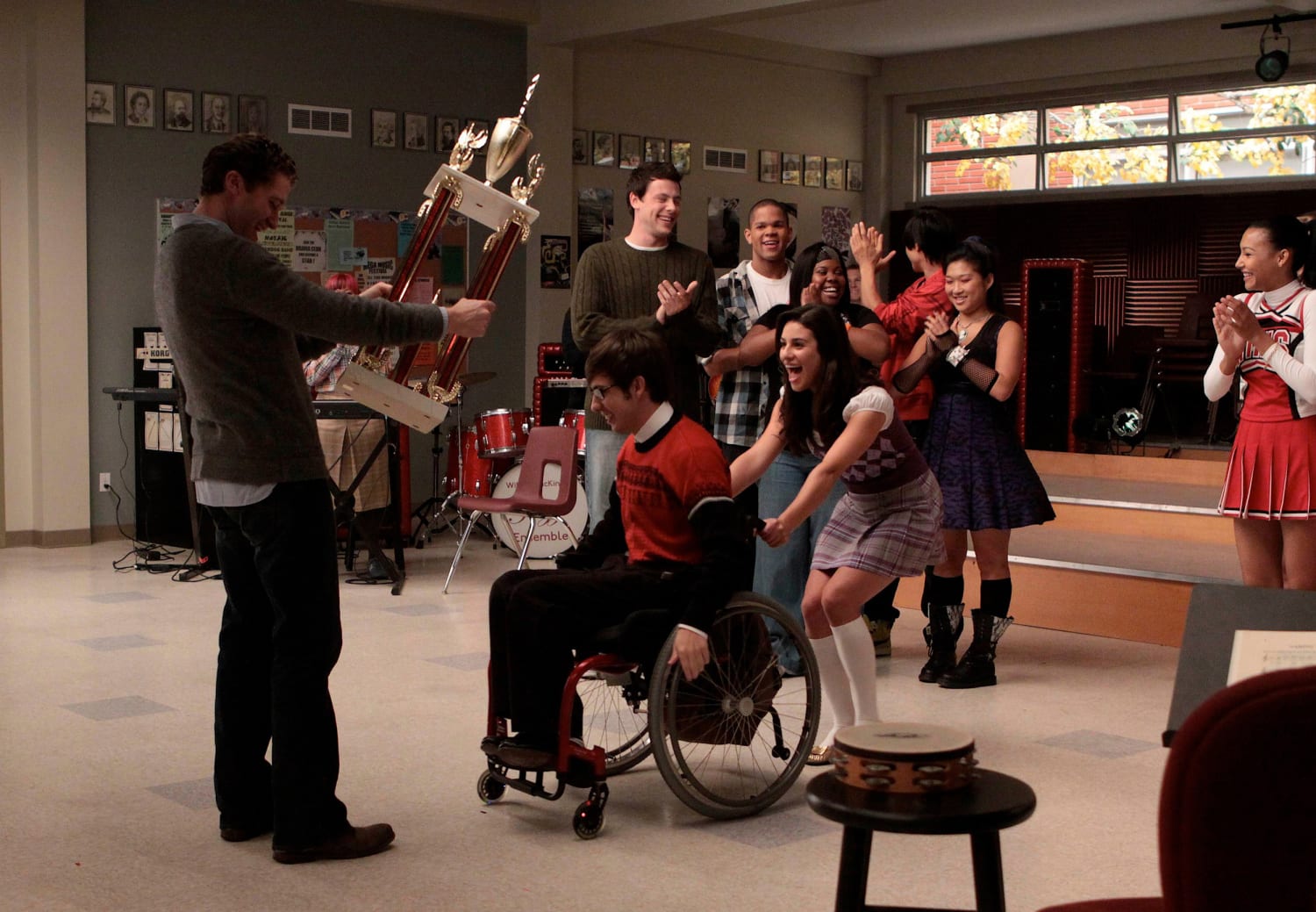 Glee' sets return to streaming on Hulu and Disney+