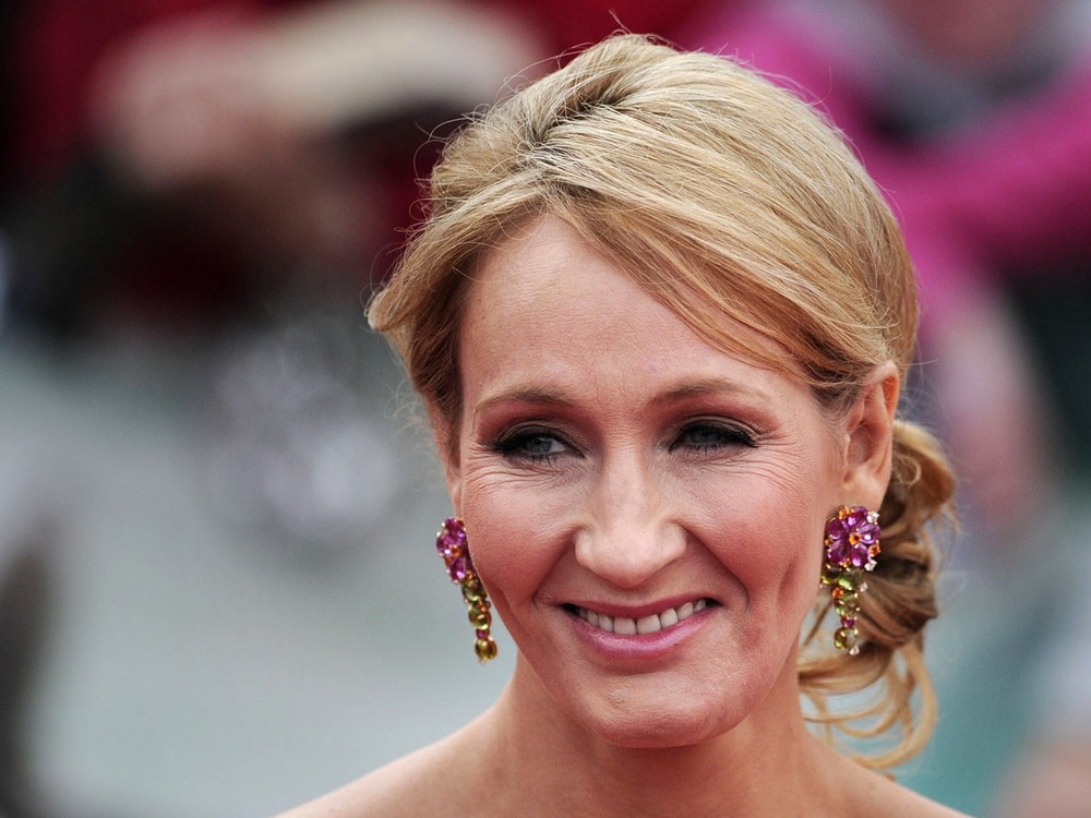 Harry Potter author J. K. Rowling posed as a man for secret new book