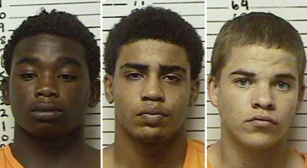 http://media2.s-nbcnews.com/j/MSNBC/Components/Photo/_new/130820-suspects-oklahoma-545p.photoblog600.jpg