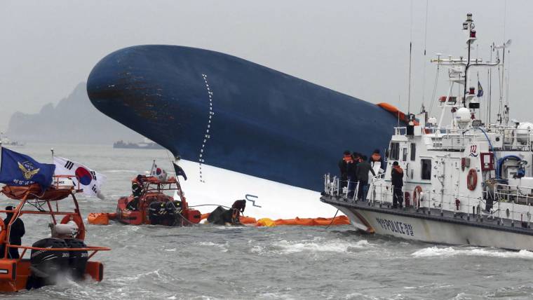 After Sewol Ferry Disaster Koreans Lower Trust In Government