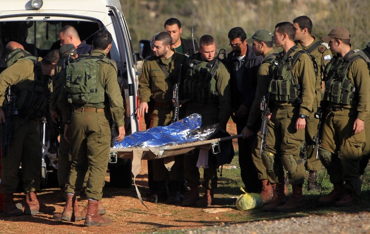 Israeli forces kill 17-year-old Palestinian on Gaza border 