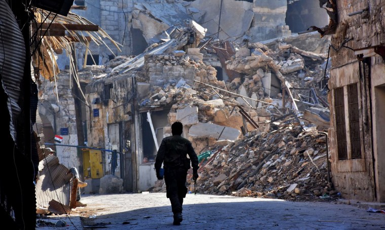 حلب در حال سقوط است. این برای اسد ، داعش و روسیه چه معنی دارد?