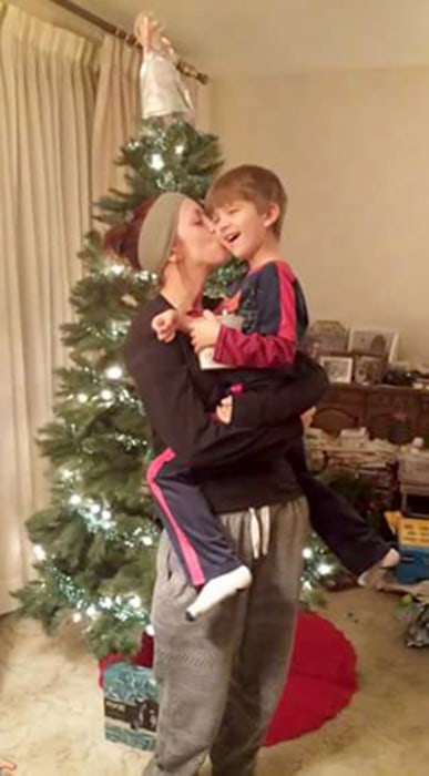 Image: Kaitlyn Cruea at Christmas with her son Karter