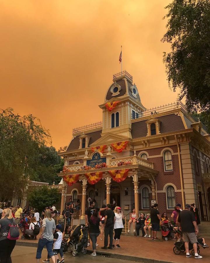 Orange Skies Shroud Disneyland as Wildfires Loom - NBC News