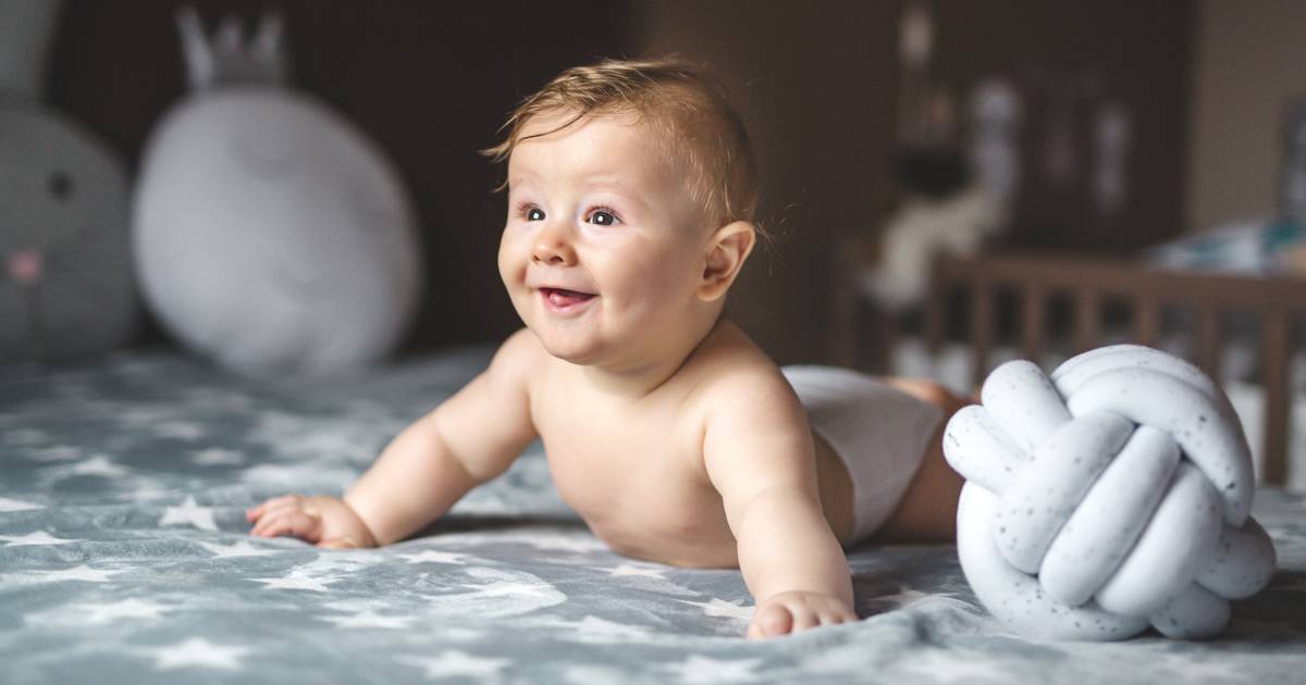 When do babies roll over? Pediatricians answer all of your ...