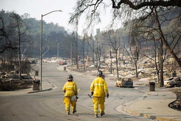 ss-171017-california-wildfires-returning