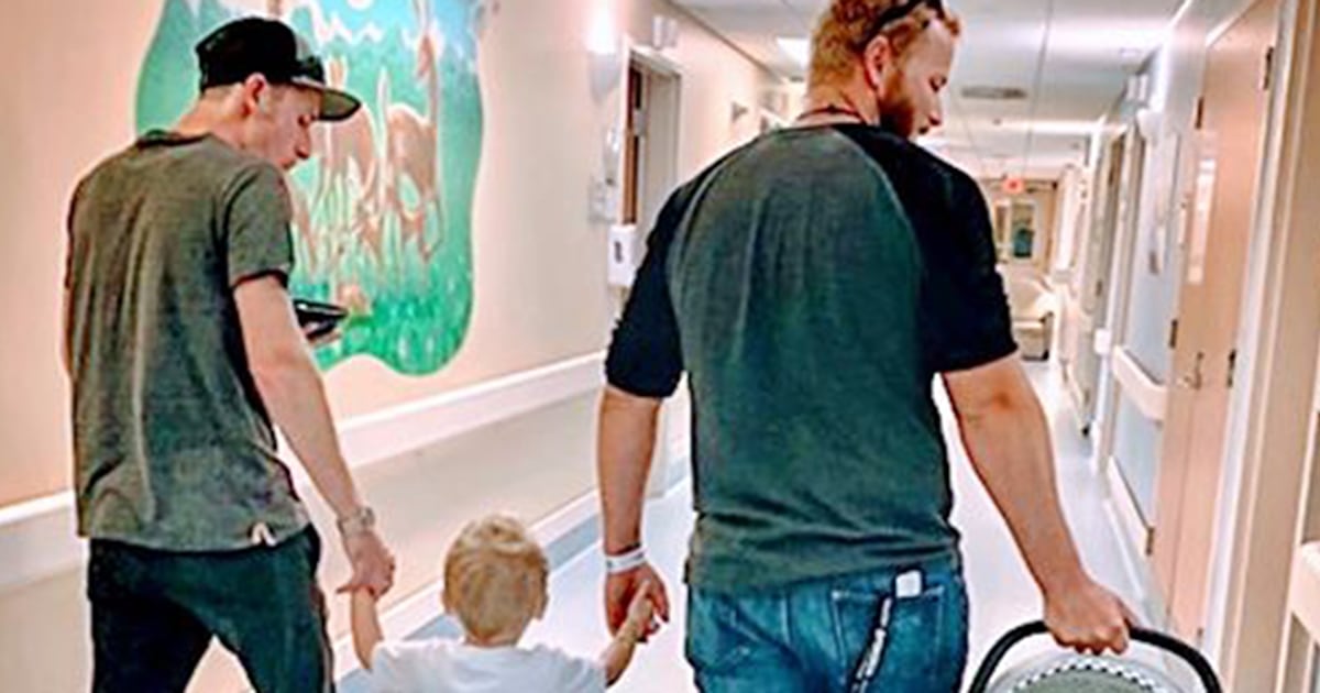 Mom's blended family hospital photo goes viral - TODAY