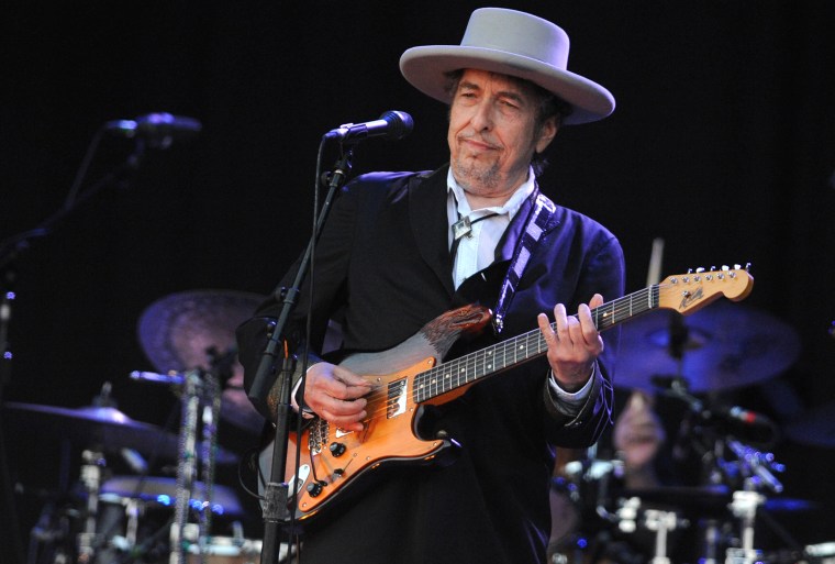 Bob Dylan's 'Murder Most Foul' is a 17-minute new song about JFK ...
