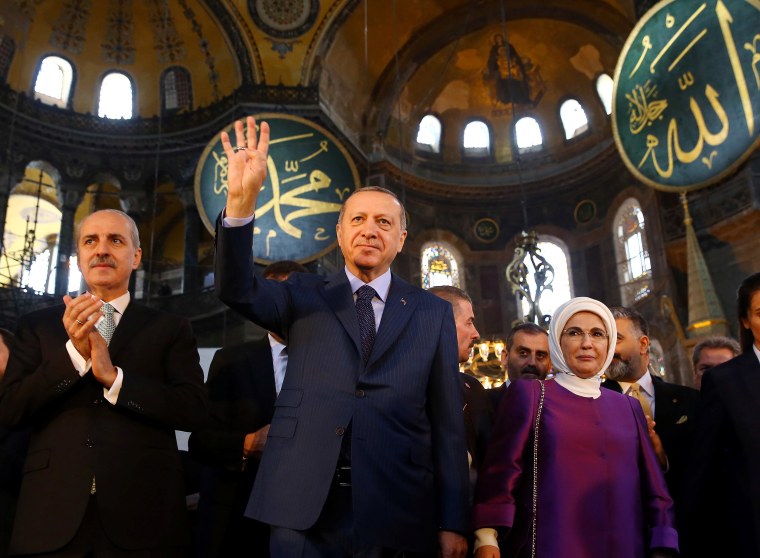 Image: President Recep Tayyip Erdogan visits the Hagia Sophia in 2018. 