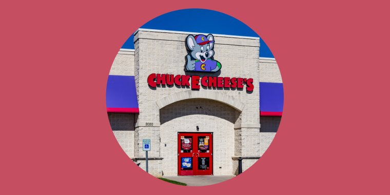 Chuck E Cheese Asks To Shred 7 Billion Prize Tickets After Bankruptcy Filing