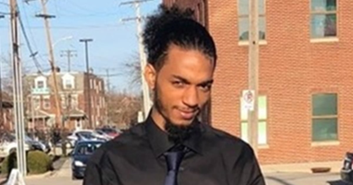 Columbus Man Killed When Shot In The Back By Police While Carrying A Sandwich