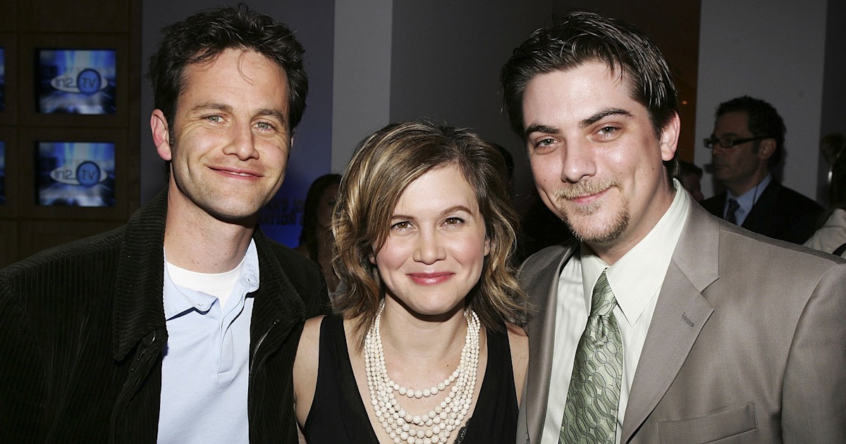 ‘Growing Pains’ stars Tracey Gold and Jeremy Miller call Kirk Cameron from unmasked corners