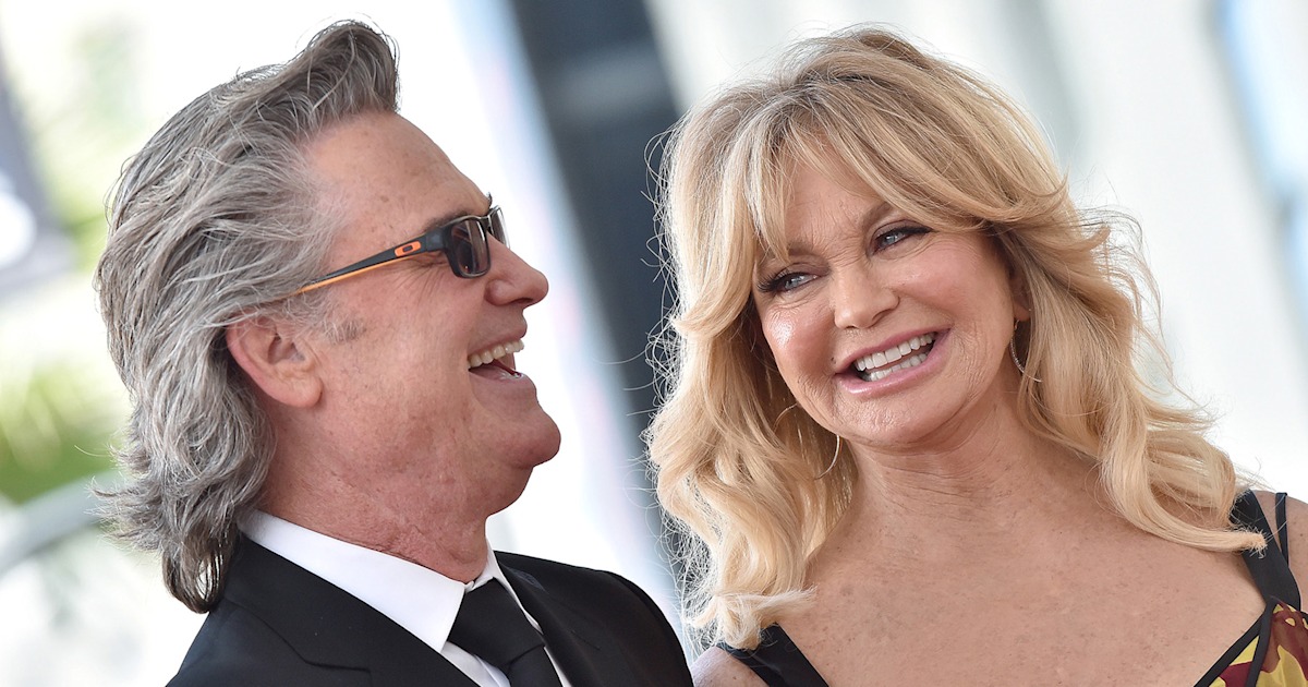 Goldie Hawn introduces her and Kurt Russell's newest family member — a puppy